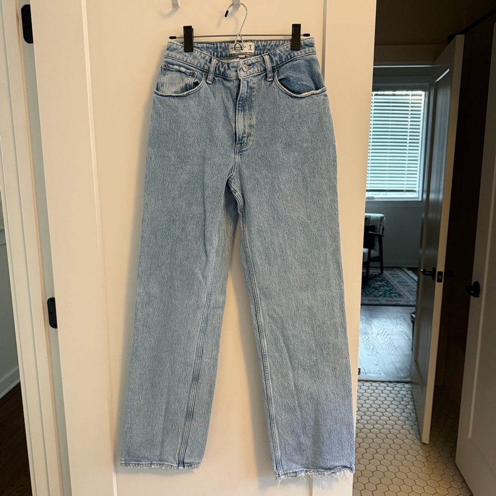 Abercrombie & Fitch Curve Love High Rise 90s Relaxed Jean